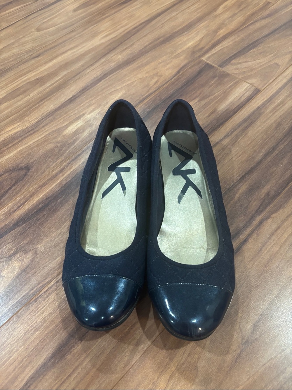 Anne Klein Sport Navy Blue Quilted Leather Toe Ballet Flat 8.5